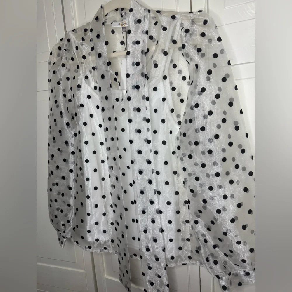 Melograno Rico White Sheer Blouse with Black Polka Dots & White Tank - Picture 3 of 10